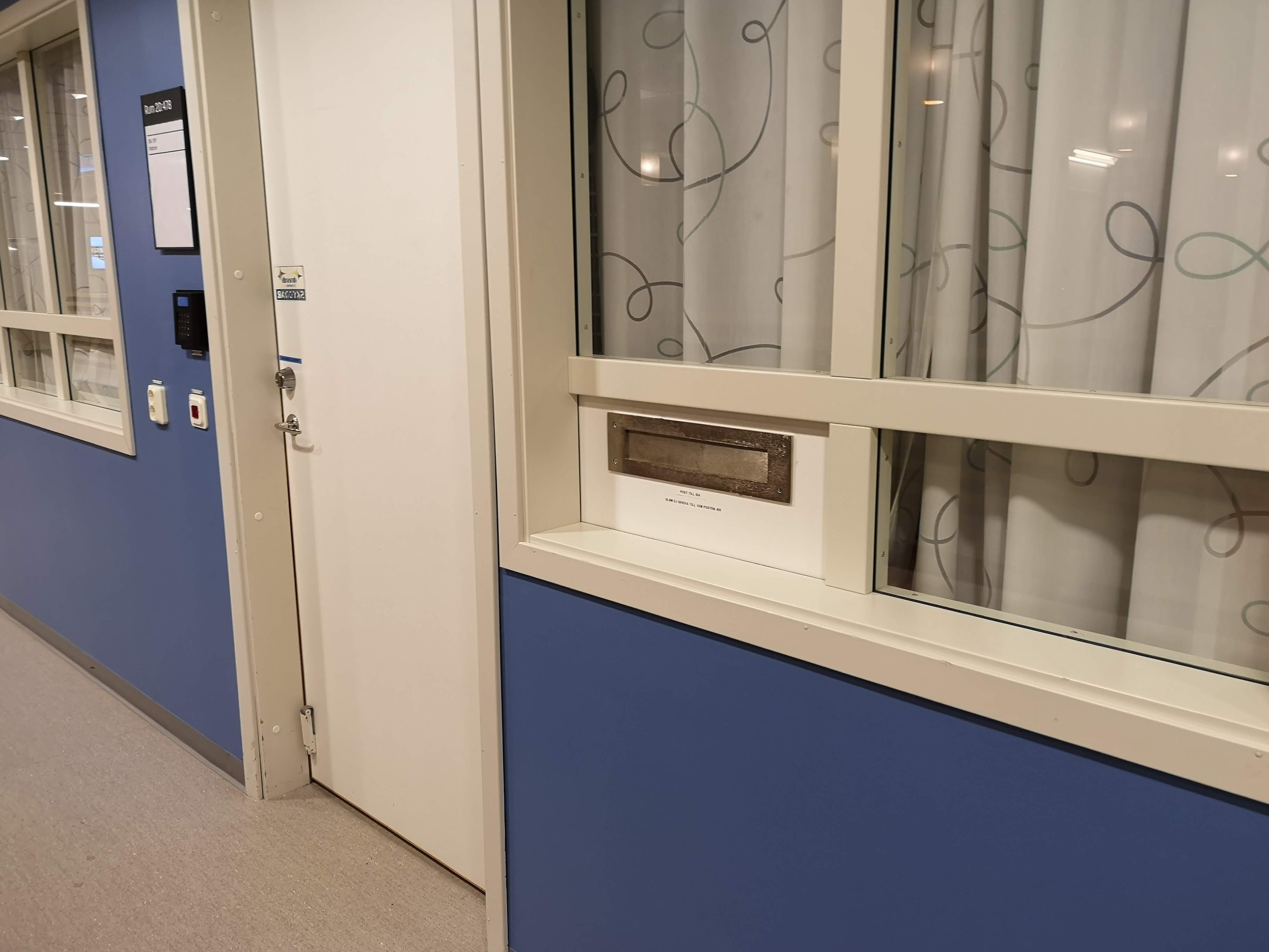Lmna in post till anstllda p IDA och ISY genom att lgga den i brevinkastet